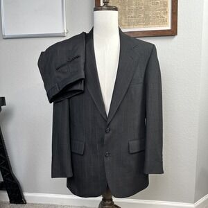 VTG Palm Beach Pinstripe Suit Men 40R Gray 2 Button 100% Wool Pants 34x30 Flat